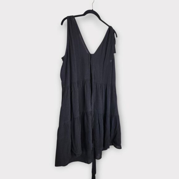 NEW Une Piece Womens Black Tiered V-Neck Mini Swing Dress 8 Flowy Fit - Picture 4 of 10